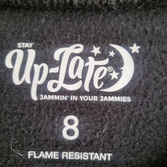 Size 8 fleece gaming pajama set - Picture 2 of 3